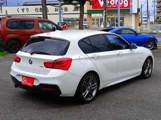 2017 BMW 1 серии 118i II (F20/F21) Рестайлинг, белый, 1480000 рублей, вид 3