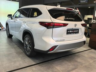 2026 Toyota Highlander IV (XU70), белый, 5499900 рублей, вид 5