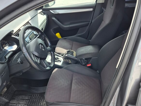 2014 Skoda Octavia III (A7), серый, 950000 рублей - вид 9