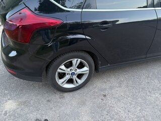 2012 Ford Focus III, чёрный, 635000 рублей, вид 3