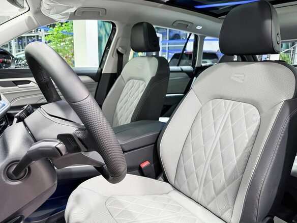 2025 Volkswagen Tavendor I, серый - вид 15