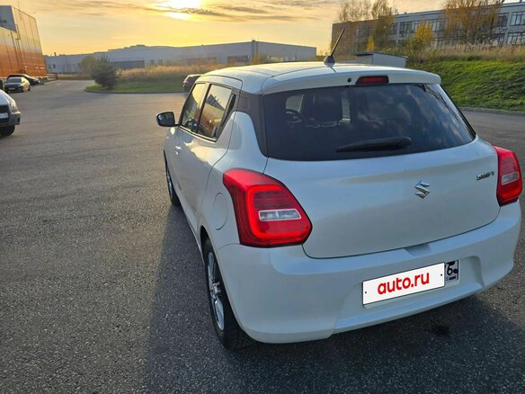 2017 Suzuki Swift V, белый, 1100000 рублей - вид 5