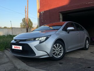 2019 Toyota Corolla XII (E210), серебристый, 1600000 рублей, вид 1