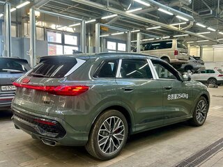 2026 Audi Q5 L III (GU), зелёный, 7500000 рублей, вид 3