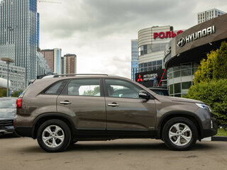 2013 Kia Sorento II Рестайлинг, бежевый, 1648000 рублей, вид 3