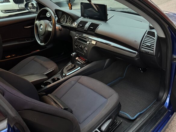 2008 BMW 1 серии 118i I (E81/E82/E87/E88) Рестайлинг, синий, 1200000 рублей - вид 22
