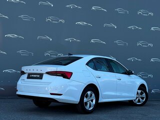 2021 Skoda Octavia IV (A8), белый, 1719300 рублей, вид 2
