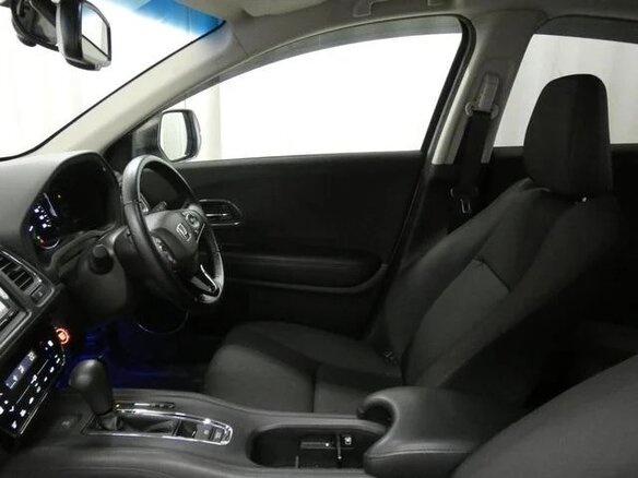 2021 Honda Vezel I Рестайлинг, белый, 1520000 рублей - вид 16