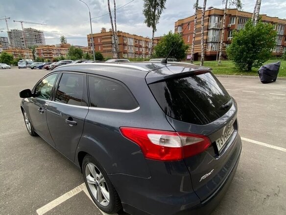 2013 Ford Focus III, серый, 590000 рублей - вид 5