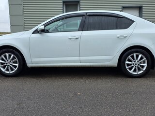 2020 Skoda Octavia III (A7) Рестайлинг, белый, 1566000 рублей, вид 3