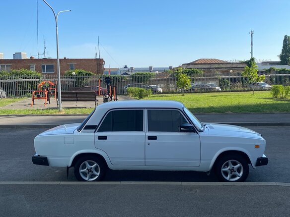 2008 Lada (ВАЗ) 2107, белый, 205000 рублей - вид 6