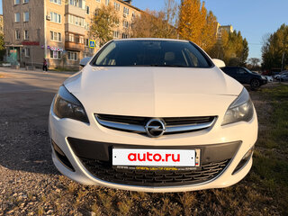 2013 Opel Astra J Рестайлинг, белый, 700000 рублей, вид 3