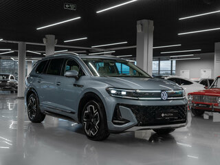 2025 Volkswagen Talagon I Рестайлинг, серый, 5700000 рублей, вид 2