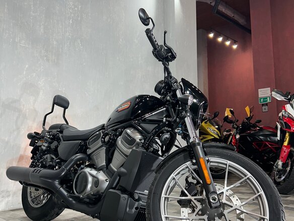 2023 Harley-Davidson Nightster, чёрный - вид 3