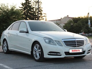 2011 Mercedes-Benz E-Класс 350 IV (W212, S212, C207), белый, 1550000 рублей, вид 1