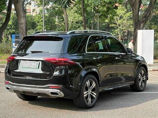 2023 Mercedes-Benz GLE 400 e II (V167) Рестайлинг, чёрный, 7689500 рублей, вид 4