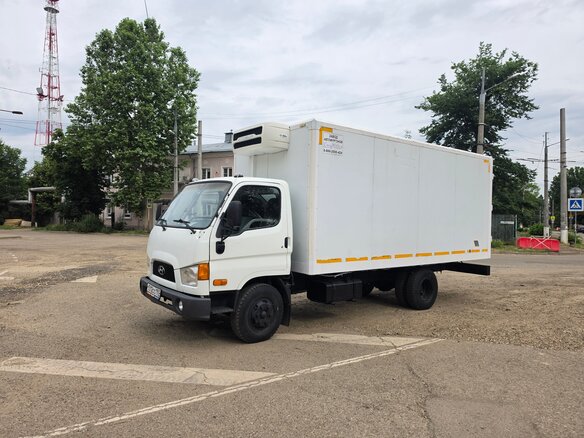 2011 Hyundai e-Mighty, белый, 1600000 рублей