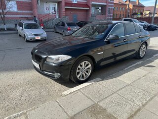 2012 BMW 5 серии 528i xDrive VI (F10/F11/F07), чёрный, 2100000 рублей, вид 1