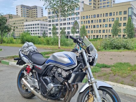 1999 Honda CB 400 Super Four, серебристый, 310000 рублей, вид 5