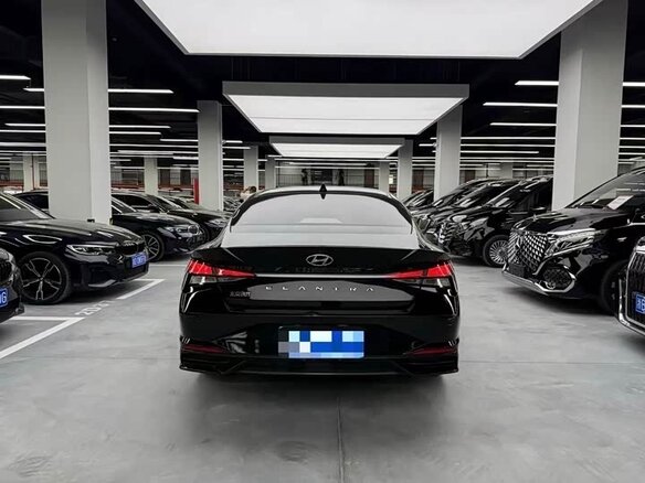 2022 Hyundai Elantra VII (CN7), чёрный, 1500000 рублей - вид 4