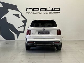 2020 Kia Sorento IV, белый, 3399900 рублей, вид 5