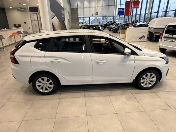 2026 Lada (ВАЗ) Iskra SW, белый, 1565000 рублей - вид 3