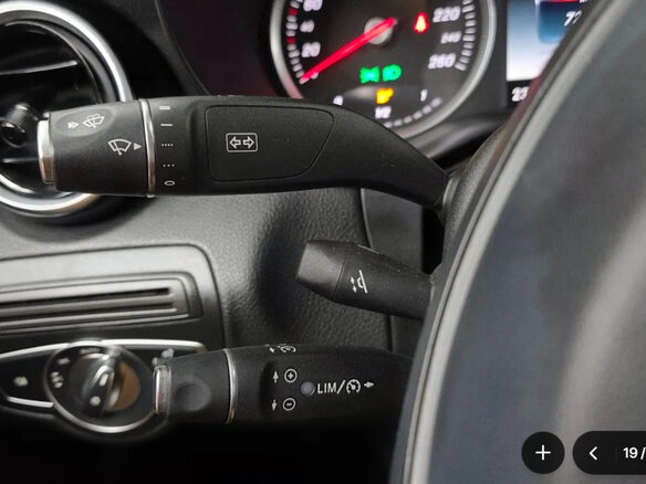 2018 Mercedes-Benz C-Класс 200 BlueTEC IV (W205), чёрный, 1550000 рублей - вид 17