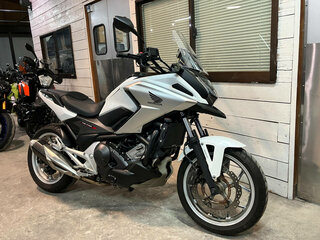 2016 Honda NC 750X, белый, 690000 рублей, вид 3