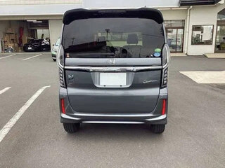 2023 Honda N-BOX II Рестайлинг, серый, 874000 рублей, вид 5