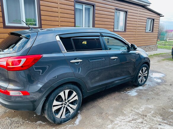 2013 Kia Sportage III, серый, 1300000 рублей - вид 4