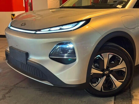 2026 Changan Qiyuan Q05 51.9 kWh II, бежевый, 2490000 рублей, вид 2