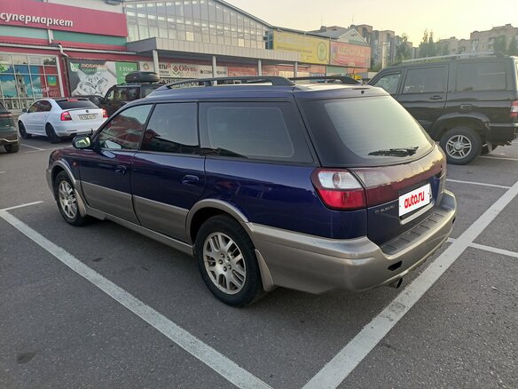 1999 Subaru Outback II, синий, 530000 рублей - вид 6