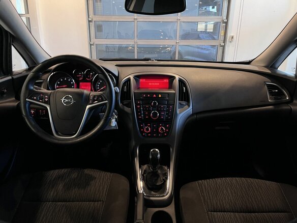 2014 Opel Astra J Рестайлинг, серый, 704000 рублей - вид 8