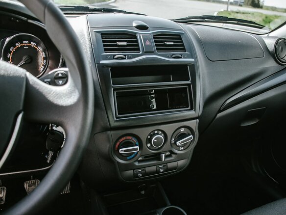 2026 Lada (ВАЗ) Granta I Рестайлинг, белый, 1068000 рублей - вид 15