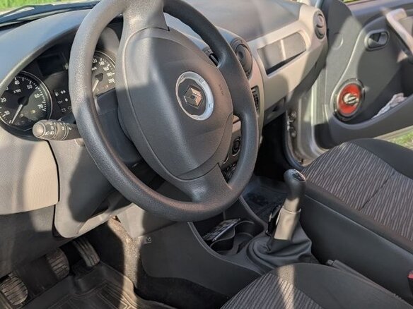 2013 Renault Sandero I, серый - вид 5