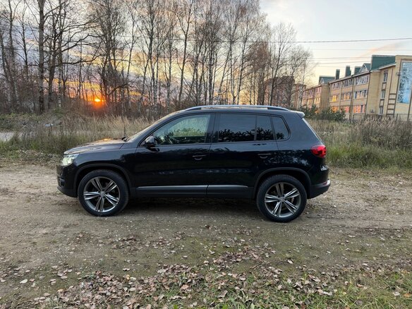 2011 Volkswagen Tiguan I Рестайлинг, чёрный, 1550000 рублей - вид 15