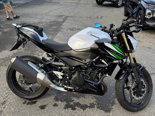 2019 Kawasaki Z 400, белый, 410000 рублей, вид 2
