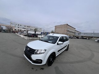 2026 Lada (ВАЗ) Largus I Рестайлинг, белый, 1637000 рублей, вид 1