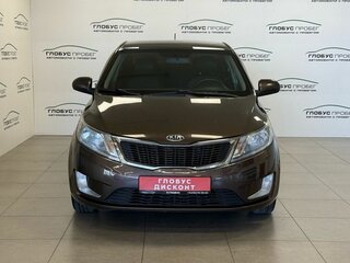 2014 Kia Rio 6-speed III, коричневый, 550000 рублей, вид 3
