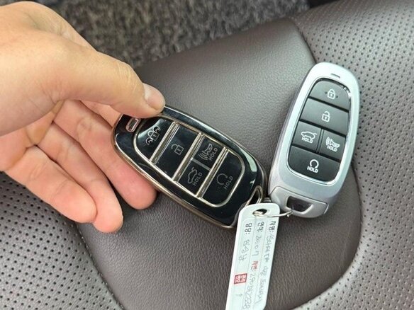 2020 Hyundai Santa Fe IV Рестайлинг, белый, 4200000 рублей - вид 14