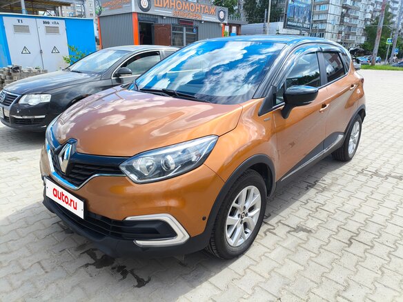 2019 Renault Captur I Рестайлинг, коричневый, 1650000 рублей - вид 2