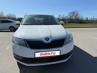 2018 Skoda Rapid I Рестайлинг, белый, 1400000 рублей, вид 1