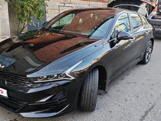 2022 Kia K5 III, чёрный, 3380000 рублей, вид 2