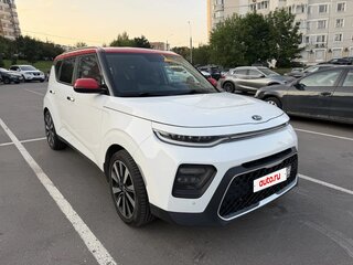 2019 Kia Soul III, белый, 1900000 рублей, вид 1