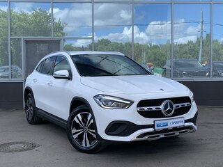 2020 Mercedes-Benz GLA 250 II (H247), белый, 2979000 рублей, вид 3