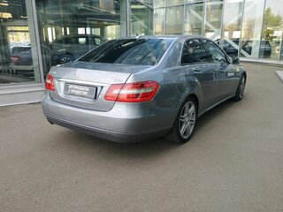 2010 Mercedes-Benz E-Класс 200 5G-Tronic IV (W212, S212, C207), серый, 1450000 рублей, вид 5