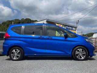 2023 Honda Freed+ II Рестайлинг, синий, 1300000 рублей, вид 3