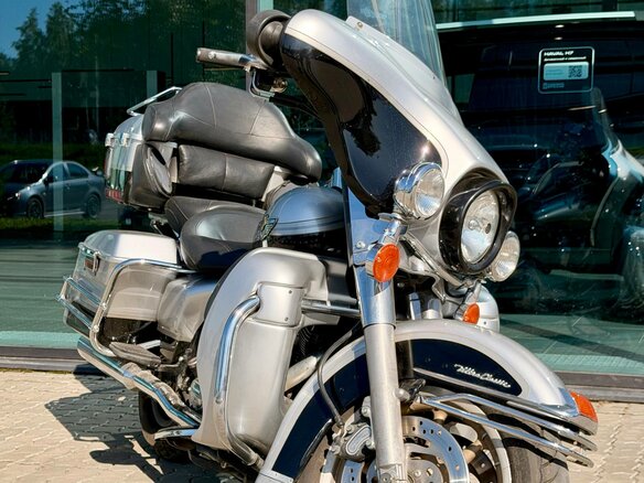 2003 Harley-Davidson Electra Glide, серебристый, 690000 рублей - вид 24