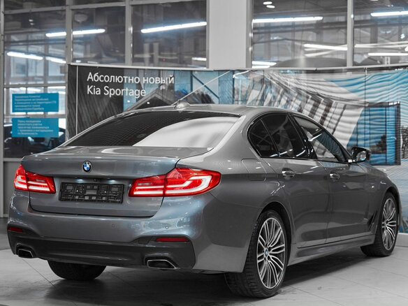 2019 BMW 5 серии 530i xDrive VII (G30/G31/G38), серый, 3299000 рублей - вид 5