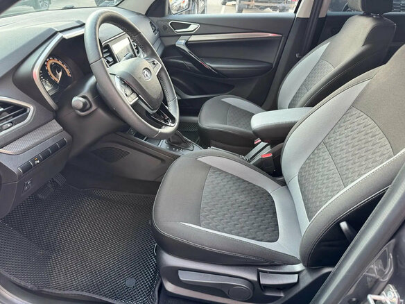 2025 Lada (ВАЗ) Vesta SW I Рестайлинг (NG), серый, 1493900 рублей - вид 9